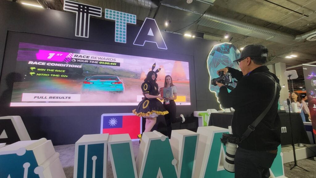 CES 2025 Serafim stage event